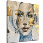 Елегантна слика на жена Продорен поглед