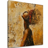 Елегантна слика на жена Скриена во мислите