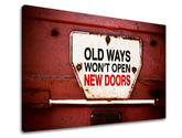 Индустриска слика на платно со мотив Old ways, мотивациски цитат во бело-црвено нијанси, погоден за канцеларија | Мотивациска слика за ѕид Old ways_001 – производ