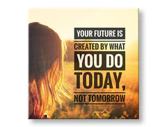 Модерна слика на платно со мотив Your future is created, залез на сонце, поле, коса, пејзаж во бело-златно нијанси, погоден за канцеларија | Мотивациска слика за ѕид Your future is created – главна