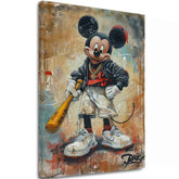 Рачно насликана слика на платно со мотив Street Mickey na платно во црно-бело нијанси, дрска атмосфера, поп култура и градски живот | Слика Street Mickey na платно – главна