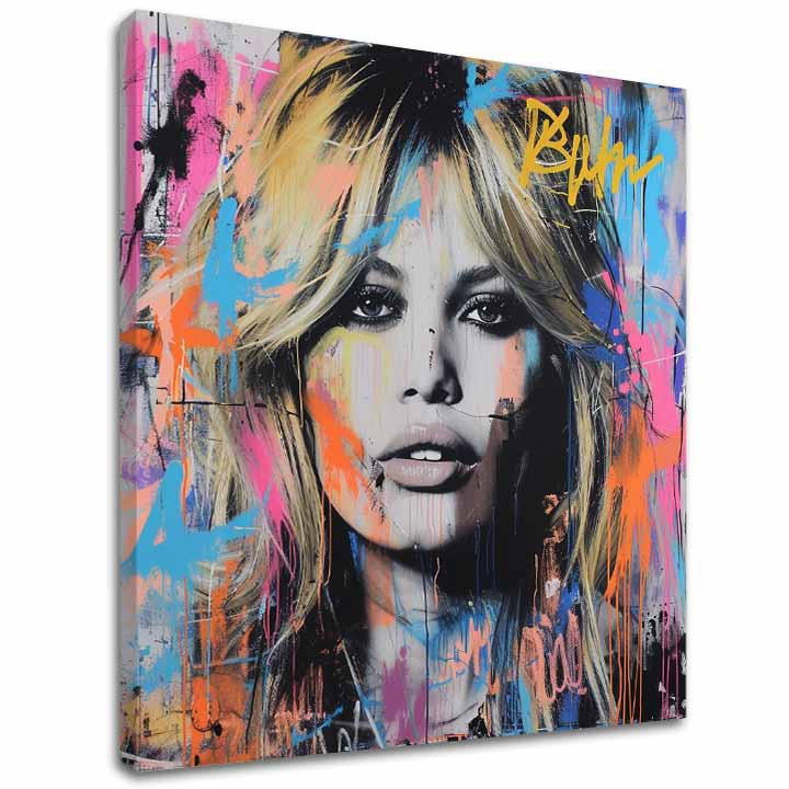 Модерна слика на платно со мотив Brigitte Bardot - Krása zachytená na платно, графити во златно-црно нијанси, енергична атмосфера | Слика Brigitte Bardot - Krása zachytená na платно – главна