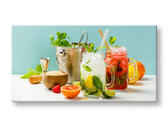 Класична слика на платно со мотив LETNÝ DRINK во зелено-црвено нијанси, погоден за кујна | Слика за ѕид LETNÝ DRINK_069-11 – главна