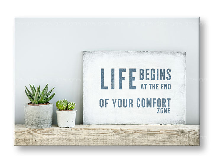 Модерна слика на платно со мотив Life begins, мотивациски цитат, природа во зелено нијанси, инспиративна атмосфера, погоден за канцеларија | Мотивациска слика за ѕид Life begins – производ