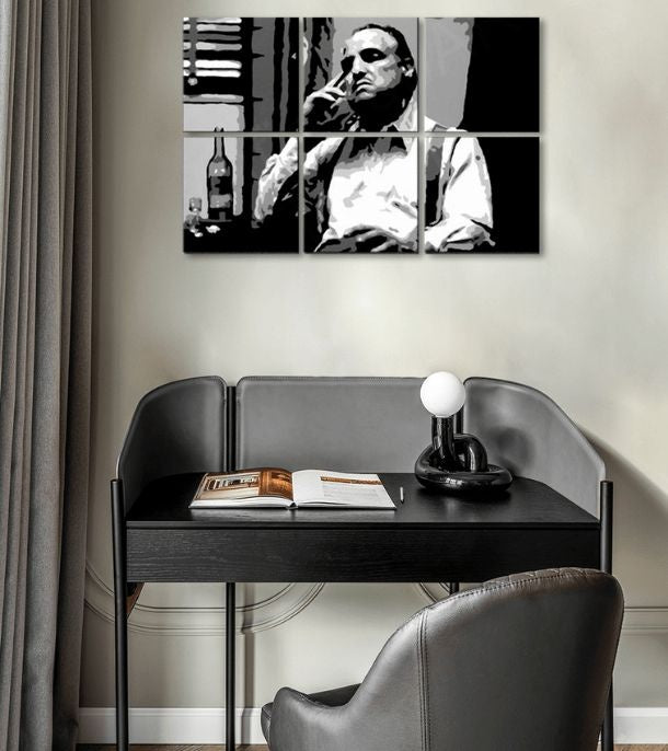 Поп арт слика на платно со мотив The Godfather - Vito Corleone s шише škótskej, цигара, шише во бело-црно нијанси, меланхолична атмосфера – главна