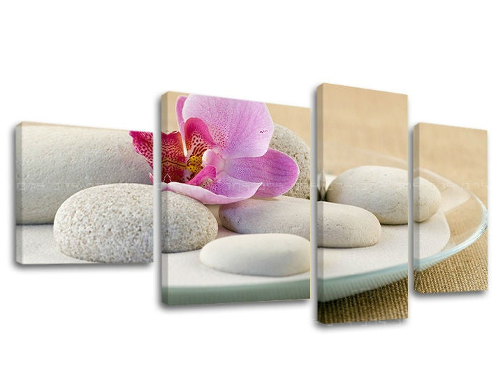Класична слика на платно со мотив FENG SHUI во бело-беж нијанси, мирна атмосфера, природа и минимализам, повеќеделна изведба, погоден за дневна соба – главна